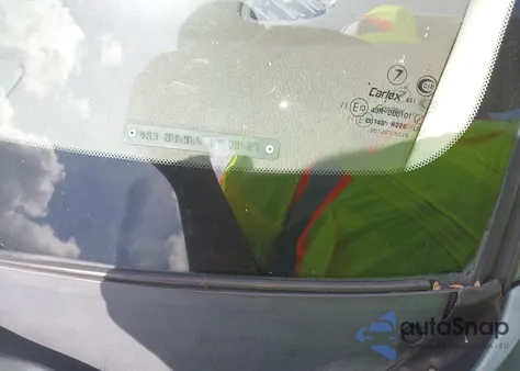 2001 Subaru Outback Limited from USA, damaged, VIN 4S3BH686617608627